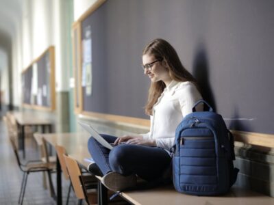 How to Create an Awesome Online Course How to Create an Awesome Online Course